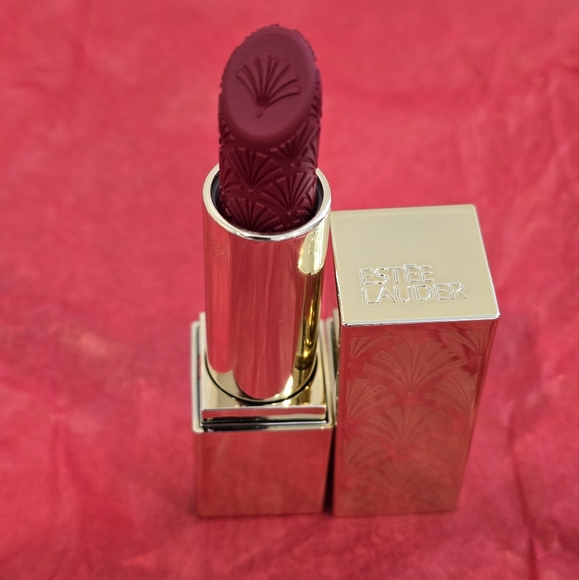 ESTEE LAUDER - Picture 6 of 7